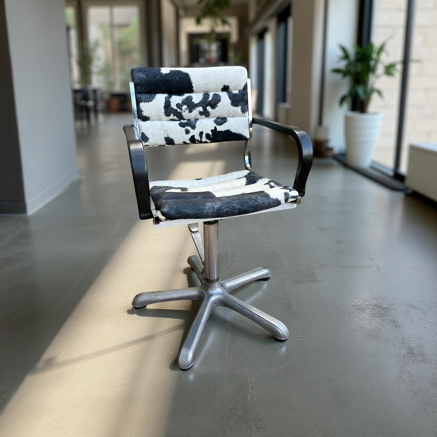 Vintage office, barstool or barbers chair