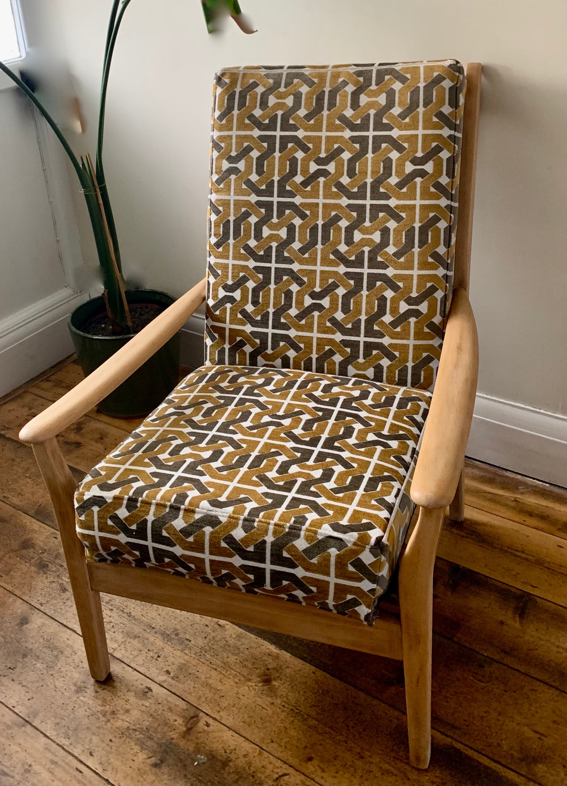 Cintique chair new arrivals restoration